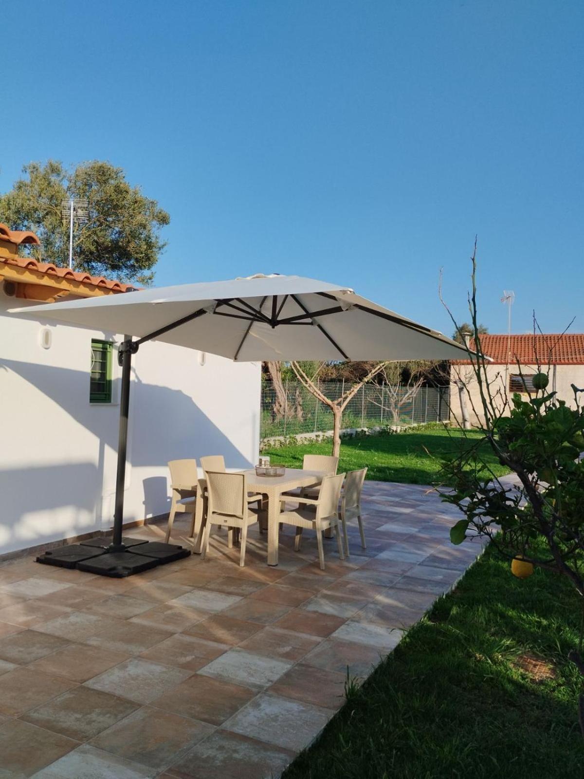 House By The Sea Villa Aegium Buitenkant foto